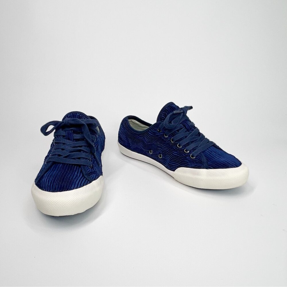 SeaVees Womens 6 Monterey Sneaker Navy Crinkled‎ Satin Casual Shoes